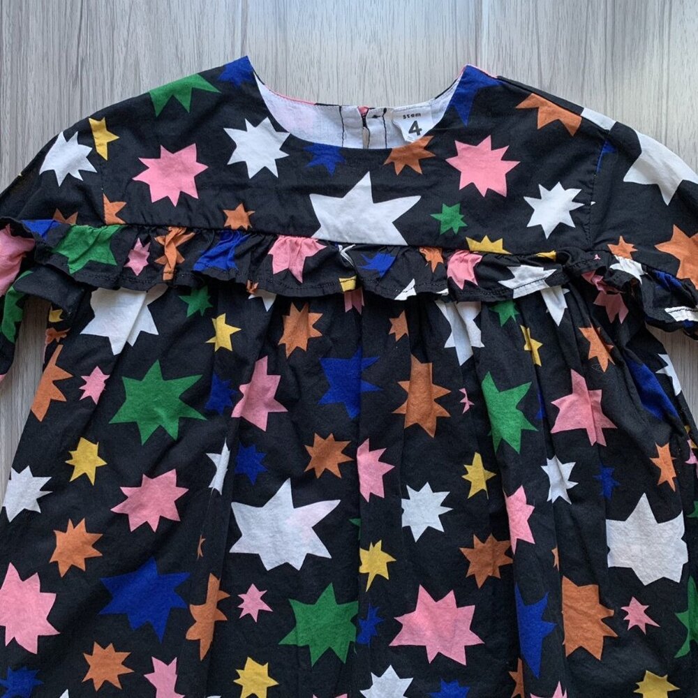 Stem Ruffle Star Dress - Picture 3 of 9